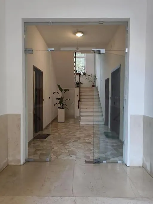 Appartamento 2 Stanze Firenze 0*,  Italia